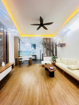 xuân la - dân xây 50m 17.5 tỷ vf3 qua nhà - ngõ nông thông - tiện ích nhiều