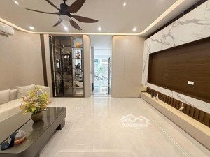 bán nhà gấp đền lừ - ô tô - 61m2x4txmt5.3m - sổ vuông, 100% ko lỗi pthuy, ko qhoach - giá chỉ 14 tỉ