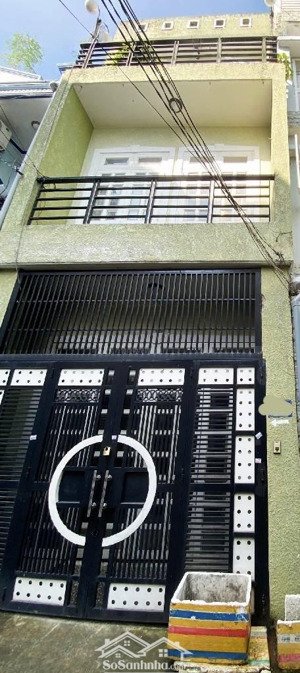 âu cơ tân phú- 3 tầng- nhỉnh nhẹ 6 tỷ- dt 42m2 ( 4x11 ) hẻm xe hơi