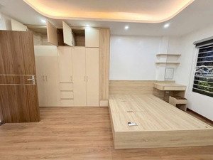 chủ trả nợ cần bán gấp nhà 4 tầng đẹp sẵn nội thất chỉ cần xách vali vào ở