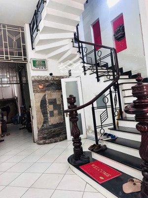 bán nhà lê quang định 73m² 4 tầng - 22 tỷ - mặt tiền kinh doanh trung tâm