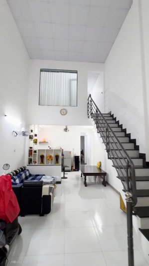 chính chủ bán nhà mặt tiền phường quy nhơn 62m giá rẻ chỉ 3ty xyz, lộ giới rộng 14m view công viên