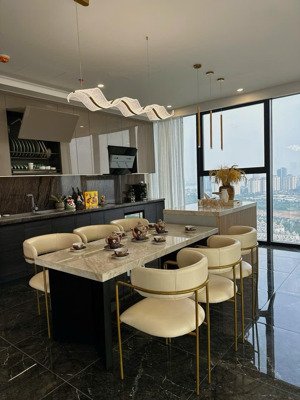 cần bán gấp căn 3pn 162m view sông hồng, cầu nhật tân tại cc sunshine golden river lh 