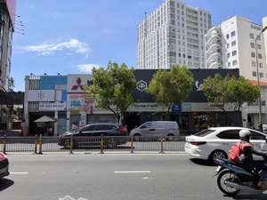 siêu khủng hơn 1000m2 đất mt nguyễn thị minh khai, quận 3. xây cao 12 - 14 tầng. giá 880 tỷ