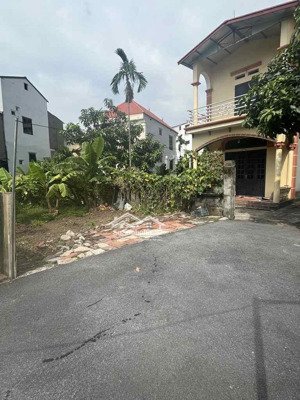 siêu phẩm rẻ nhất đa tốn - không quy hoạch - mảnh đất hiếm - ô tô tránh - gần công viên vin safari