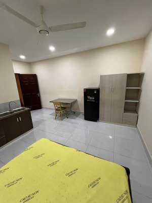 cho thuê căn phòng đẹp giá rẻ kdc đại phúc, phạm hùng (gần nguyễn văn linh) full nội thất. 4,5tr/th