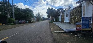 bán lô đất mặt tiền xà bang láng lớn, sát ủy ban 8x35.6m, 2 kiot cho thuê