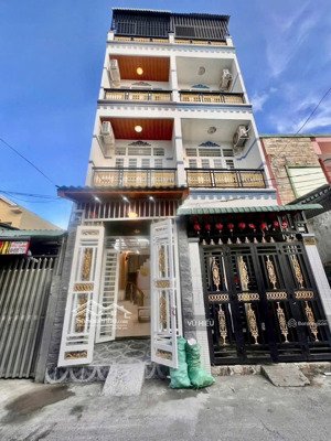 bán nhà mặt tiền hẻm xe hơi - 4 tầng - tt.nhà bè.