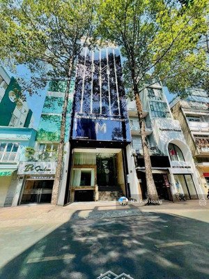 mặt tiền võ văn tần (2 chiều) p 5, q 3 - 6x20m - ctxd: hầm + 7 tầng - hđt:170tr/tháng - giá 50 tỷ