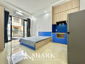 cho thuê căn hộ ban công rộng full nội thất ở chu văn an, bình thạnh gần đh văn lang giáp gò vấp