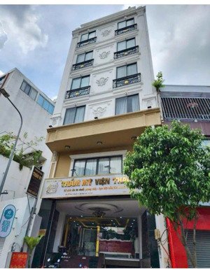 cc bán tòa nhà h - 7 tầng lầu dt 7,17x24 dtcn 148m2 đang làm spa và chcc tn 110tr/th giá 45,5 tỷ