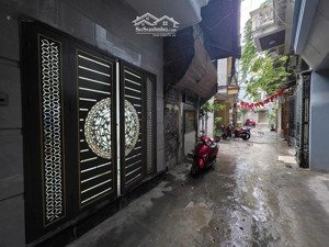 bán nhà 5t tôn đức thắng 7 tỷ ô tô đỗ cửa kinh doanh,xây mới full nội thất