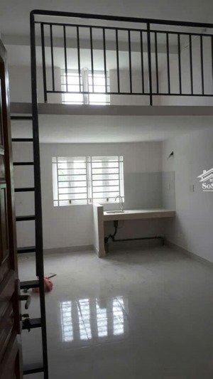 bán chdv 400m2 100 tr/th hẻm 8m, ql13 cũ, thủ đức giá chỉ 32 tỷ