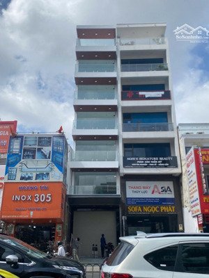 cc cho thuê nc tòa 307-309 bạch đằng, p.15, quận bình thạnh dt 4,35x38 dtsd 750m2 giá 125tr/th