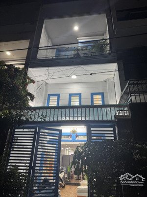 nhà 3 tầng hẻm xh không quy hoạch mới keng