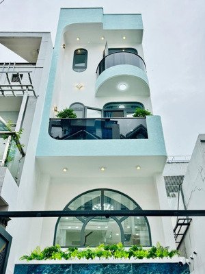 hot! siêu phẩm vừa lên sóng nhà mới 100% dt 4x18m hxh gần trung tâm gò vấp