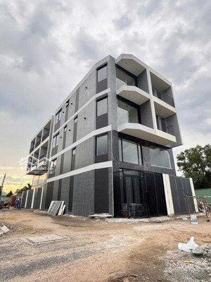 nhà mới xây tại 201 ngô chí quốc, bình chiểu : 4,35 tỷ- 52m2 - đường xe tải 6m