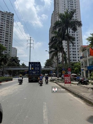 mặt phố đường đôi kđt xa la vỉa hè 10m đường 6 làn xe kd bất chấp 105m2 mt 5m giá chỉ 25.5 tỷ