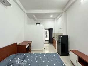 cho thuê phòng full nt q3| gần bờ kè hoàng sa, chợ tân định,bãi xe free,trống sẵn ở liền,hẻm xe hoi