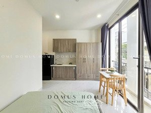 cho thuê căn hộ bancol full nội thất quận 4