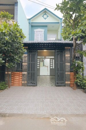 bán nhà đường nhựa thông 1trệt 1lầu giá 3tỷ 590tr phường tân đông hiệp gần vincom 550