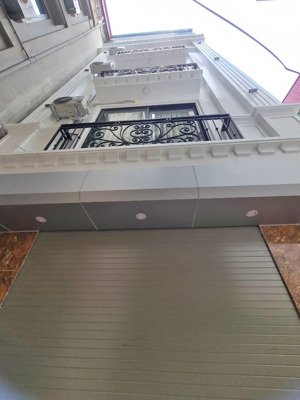 bán nr 35m2, 4pn, 4wc, giá ưu đãi sieu hiem 6,85 tỷ tại minh khai, hai bà trưng, hn