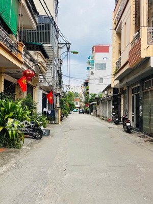 bán nhà kim giang - ô tô đỗ cửa vào nhà - lô góc - kinh doanh - thang máy - nhỉnh 12 tỷ