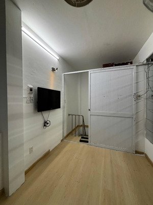 chínhchủ cho thuê nhà hẻm 84 bùi viện p.pnl q.1 2l 2pn 2wc ful nt giá 12tr chốt 10,8tr 