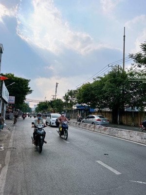 mặt tiền nguyễn tất thành q4- 79m2 - 4,3 x 13m - chỉ 13.8 tỷ