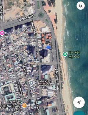 bán đất tặng nhà cấp 4 mt mỹ khê 8 - 2 mặt tiền trước sau