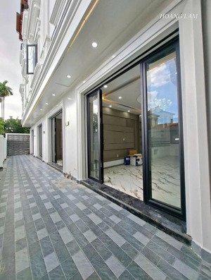 bán dãy nhà 3 tầng 45m2, hồ sen, trại cau, lê chân, hải phòng, giá chỉ từ 3,15 tỷ vay bank 2,2 tỷ