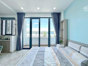 phòng mới xây giá tốt ngay cầu hoàng hoa thám_full nội thất_ban công_gần etown cộng hoà