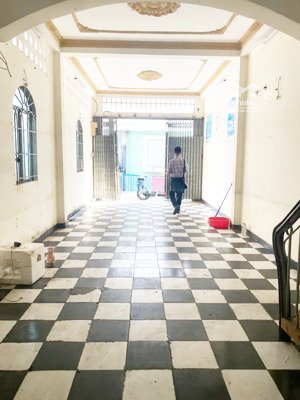 nhà đẹp 3 tầng hẻm ô tô khu vip trường chinh 67m chỉ 9,5 tỷ