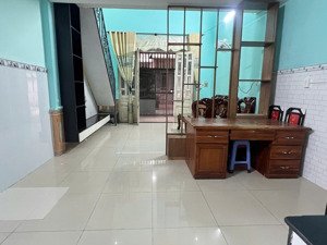 cơ hội duy nhất sở hữu nhà,ngay trung tâm tp dĩ an giá tốt nhất hẻm xe hơi 2,65 tỷ chủ cần bán gấp