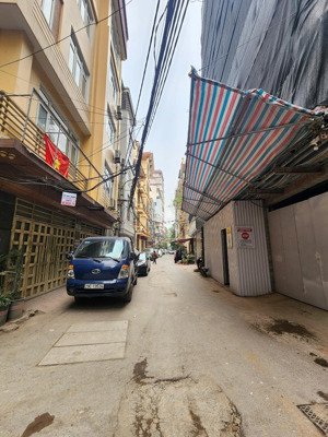 bán nhà võng thị tây hồ dt 50m x 6t x mt 5,3m giá 23,6 tỷ có thương lượng