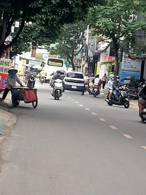 tân bình f14 9ty9 68m mặt tiền nguyễn hồng đào