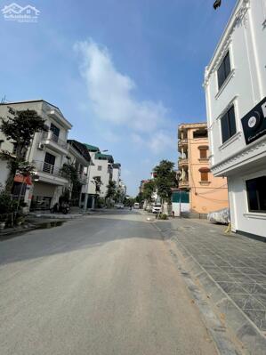 Bán đất phúc lợi, 55m2 mặt đường to kinh doanh