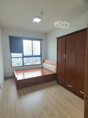 còn sót lại 1 căn rẻ block a khu emerald 63m2 2pn, 1 wc giá 4,080 tỷ có trừ lại 100tr làm sổ