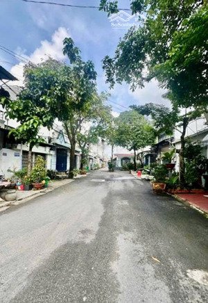 còn 6.1 tỷ nhà 3 tầng hẻm 12m rộng thoáng gần gò vấp lê văn khương, p. tân thới hiệp