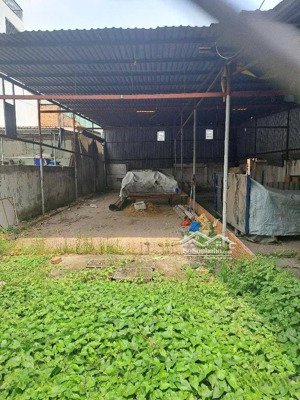 bán đất 137m2 đường thạnh lộc 19, phường thạnh lộc, q12, dt (5,7*23), giá 6,8tỷ