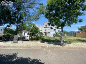 Bán đất đường DƯƠNG TÔN HẢI - gần bãi tắm Non Nước , DT 90m2 giá 4ty650 LH 0942992361