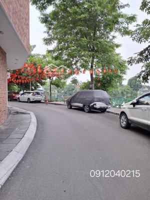 bán nhà vũ miên, không gian sống đẳng cấp, cách 1 nhà ra đến hồ tây, ở sướng, kinh doanh đỉnh.