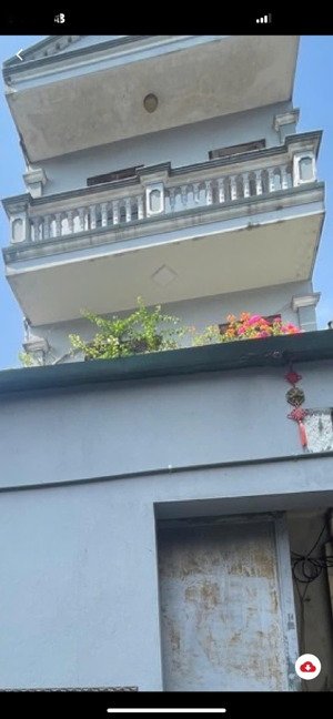 bán nhà phố thạch bàn ô tô 7 chỗ vào nhà, dt 92 m2 x 3 tầng x 5,2m mt giá 11,5 tỷ