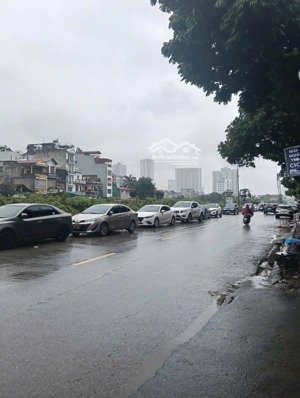 bán nhà phân lô ngô quyền hà đông - ô tô tránh xe máy - cách ô tô tránh 20m - 40m nhỉnh 10 tỷ