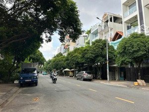 bán mtkd khu họ lê, chợ vải phú thọ hoà - 73m2, ngang 4m sổ a4, c4 tiện xây mới - nhích 9tỷ