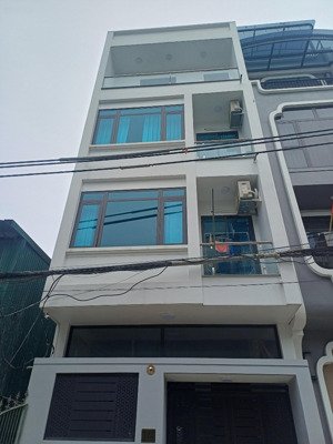 nhà mặt phố an khánh, phân lô, đường rộng 11m , 43,6m2 , 4 tầng giá có 9,3 tỷ . lh 