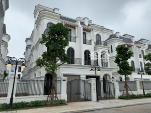 chuyển nhượng căn hộ chung cư với mức giá phù hợp đối với người tiêu dùng