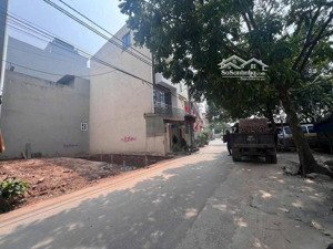 có 1 0 2! chủ cần tiền bán rẻ lô đất đô nghia 62m2* giá chỉ 8