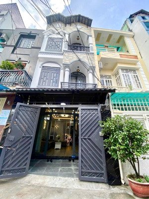 bán nhà phố 3 tầng 5,85tỷ - 58m thị trấn nhà bè huỳnh tấn phát huyện nhà bè