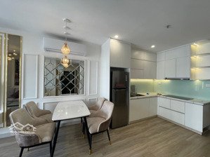 cần tiền bán gấp căn 2n + 1,2vs dt 68m2 chỉ 4tỷ05 tặng đồ tại vinhomes ocean park, lh 